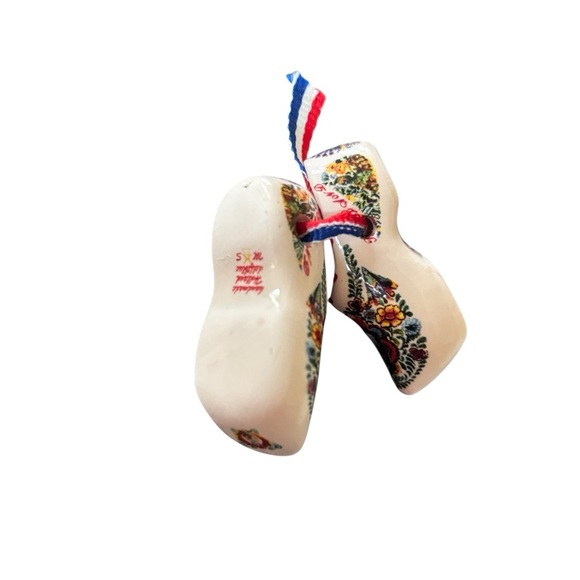 Handmade Holland Vintage Dutch Ceramic Clogs Painted Collectors 2” Home Decor - Picture 2 of 2
